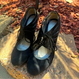 Black Platform Open Toe Heel Laced